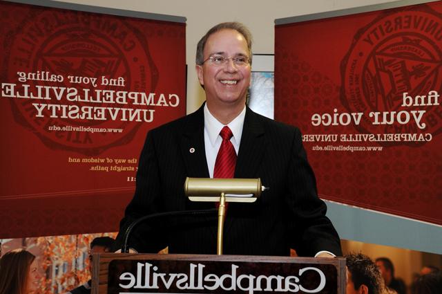 Dr. Michael V. Carter (Campbellsville University Photo by Linda Waggener)